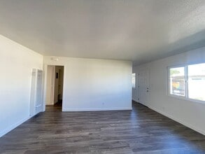 431 S G St in Lompoc, CA - Building Photo - Building Photo