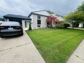 39912 Edmundton St in Canton, MI - Building Photo - Building Photo
