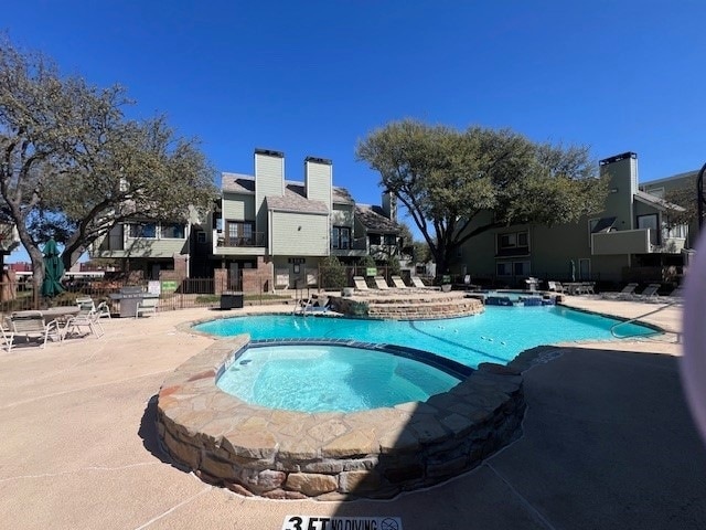 property at 3125 Sondra Dr