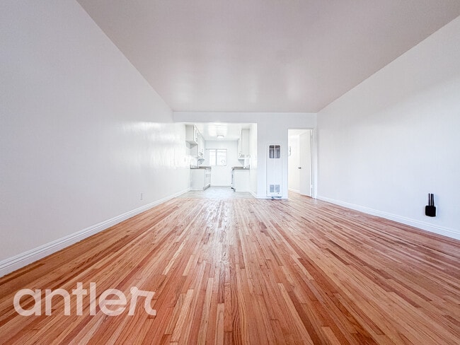 property at 4022 Palmyra Rd