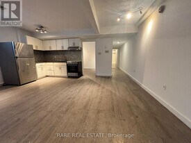 120 Spencer Ave in Toronto, ON - Building Photo