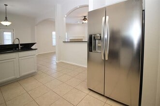 17450 Energy Ln in Dallas, TX - Building Photo - Building Photo