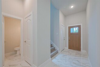 2414 Sam Wilson St in Houston, TX - Building Photo - Building Photo