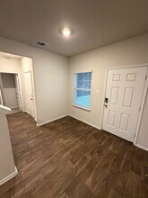 12019 Allegheny River in San Antonio, TX - Foto de edificio - Building Photo