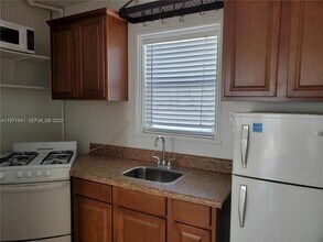 309 Crocus Terrace in Hollywood, FL - Building Photo - Building Photo