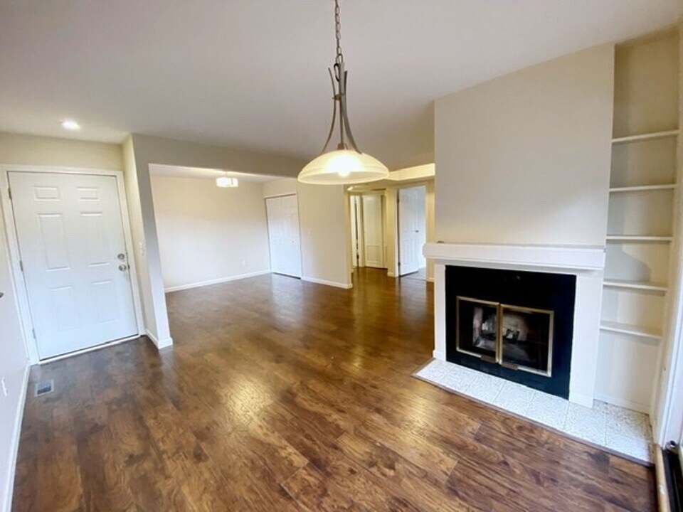 7270 Huntsmen Cir in Anchorage, AK - Building Photo