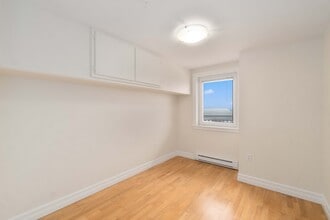 7 Horizon Ct in Dartmouth, NS - Building Photo - Building Photo