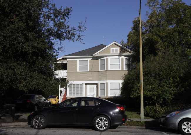 413-419 Forest in Palo Alto, CA - Foto de edificio - Building Photo