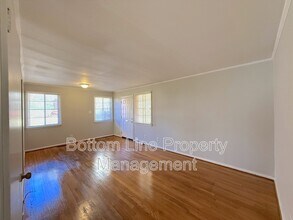 3021 Marlborough Rd in Charlotte, NC - Building Photo - Building Photo