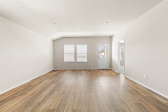 206 Rockbridge Dr in Huntsville, TX - Building Photo - Building Photo