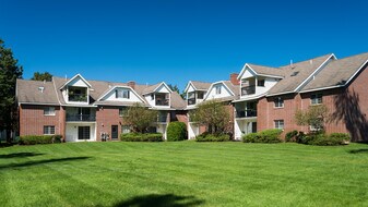 Carpenter Village Apartments in Altamont, NY - Building Photo