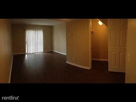 6145 Longchamp Dr in Jacksonville, FL - Building Photo