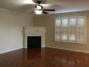 204 Jessie Ln in Lenoir City, TN - Building Photo - Building Photo