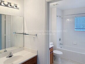 2601 Gala Rd S in Kissimmee, FL - Foto de edificio - Building Photo