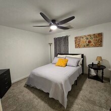 1303 Millpoint Rd in East Peoria, IL - Building Photo - Building Photo