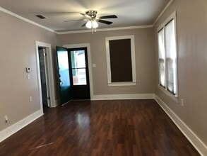 542 Elm St in Buffalo Gap, TX - Building Photo - Building Photo