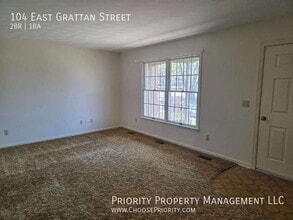 104 E Grattan St in Harrisonburg, VA - Building Photo - Building Photo