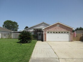 4123 Spinnaker Pl in Pensacola, FL - Building Photo