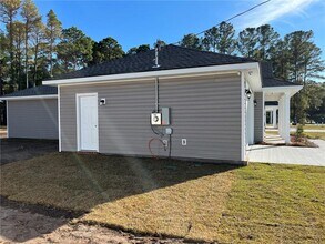 1208 Market St in Darien, GA - Building Photo - Building Photo