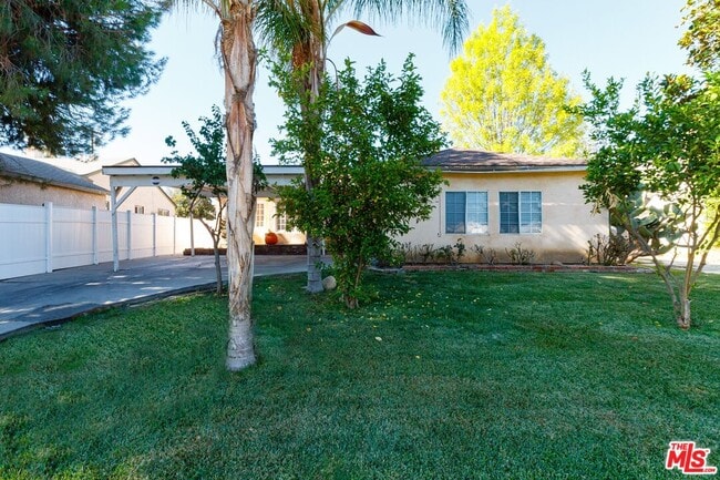 6659 Amigo Ave in Los Angeles, CA - Building Photo - Building Photo