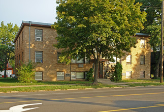 1501 7th St W in St. Paul, MN - Building Photo - Building Photo