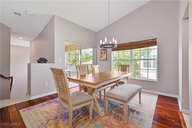 5615 Sherborn Dr in Naples, FL - Building Photo - Building Photo