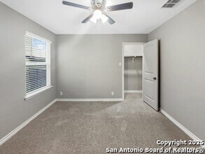 843 Brown Thrasher in San Antonio, TX - Building Photo - Building Photo