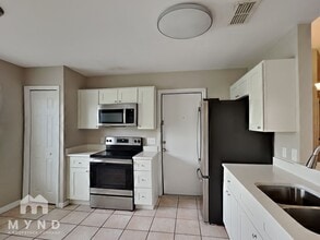 4830 Fort Dodge St in Orlando, FL - Building Photo - Building Photo