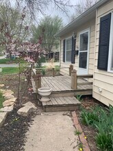 5122 W 50th Terrace in Roeland Park, KS - Building Photo - Building Photo