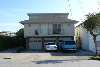 610 Olive Ave in South San Francisco, CA - Building Photo - Building Photo