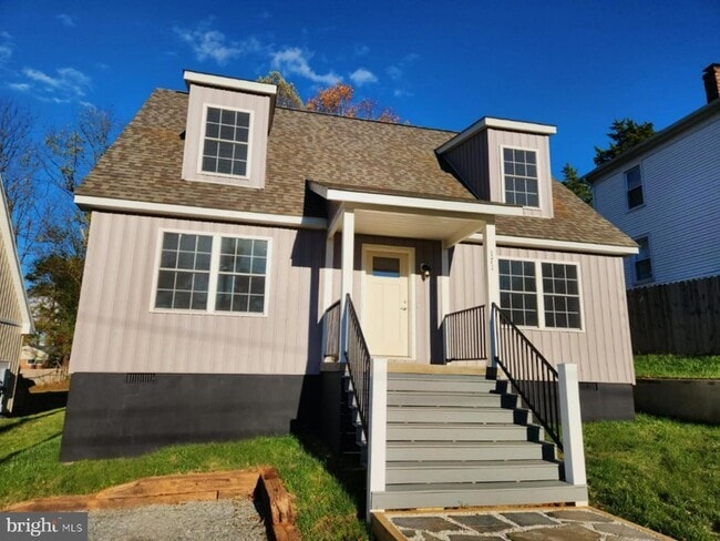 171 N Almond St, Unit A-205 in Orange, VA - Building Photo - Building Photo