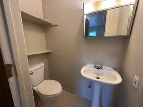 15986 Arrowhead Rd in Danville, IL - Building Photo - Building Photo