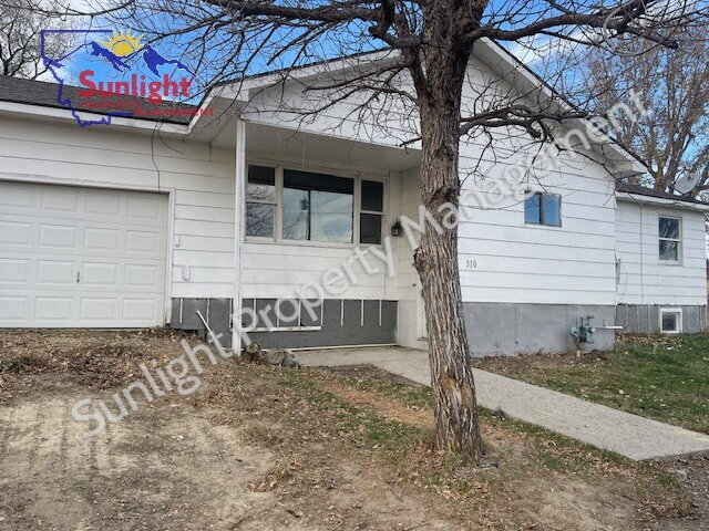 property at 310 N Main St