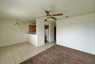 1401 Chips Dr in Killeen, TX - Building Photo - Building Photo