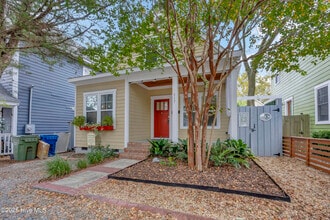 117 St James St in Wilmington, NC - Building Photo - Building Photo