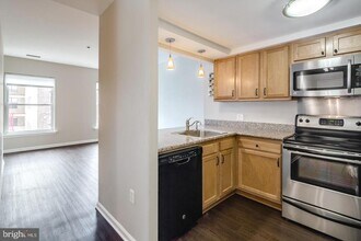 234 N 3rd St in Philadelphia, PA - Building Photo - Building Photo