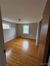 455 Wehrle Dr in Cheektowaga, NY - Building Photo - Building Photo