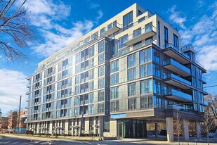 250 Lawrence Ave W in Toronto, ON - Building Photo