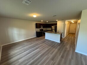 49 Brunswick Ln in Palm Coast, FL - Building Photo - Building Photo