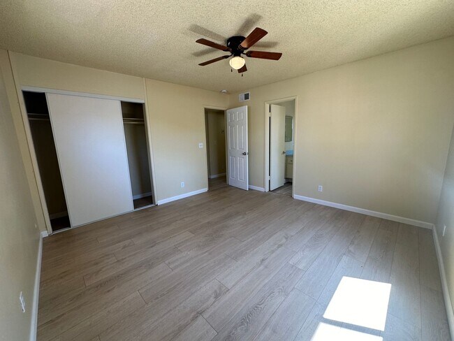 1423 Edgewood Dr in Alhambra, CA - Building Photo - Building Photo