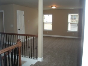 3525 Fallen Oak Ln in Buford, GA - Building Photo - Building Photo