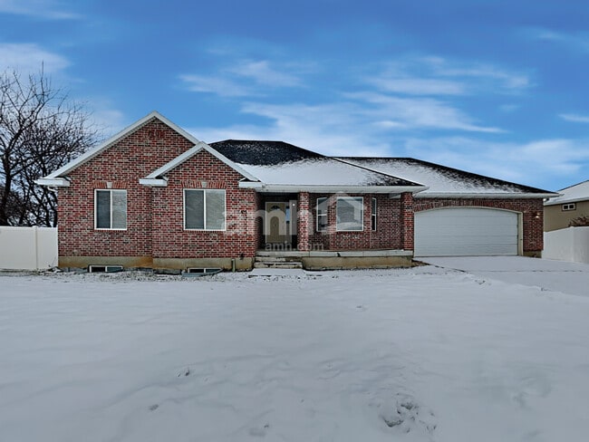 property at 1245 E 640 S