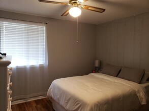 501 2nd St S, Unit D in Jacksonville Beach, FL - Building Photo - Building Photo