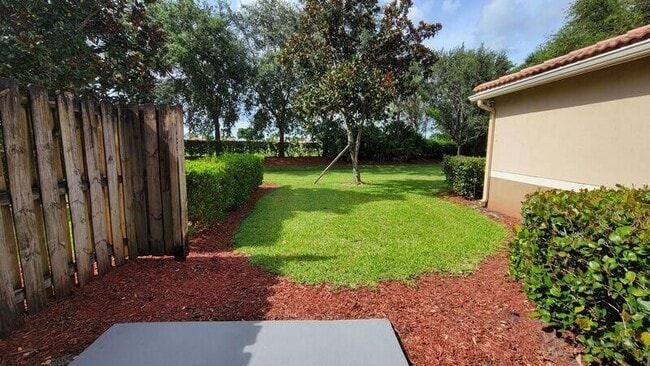 6597 Old Farm Trl in Boynton Beach, FL - Building Photo - Building Photo