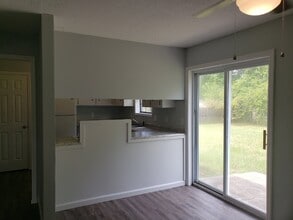 103 Hancock St in Hinesville, GA - Building Photo - Building Photo