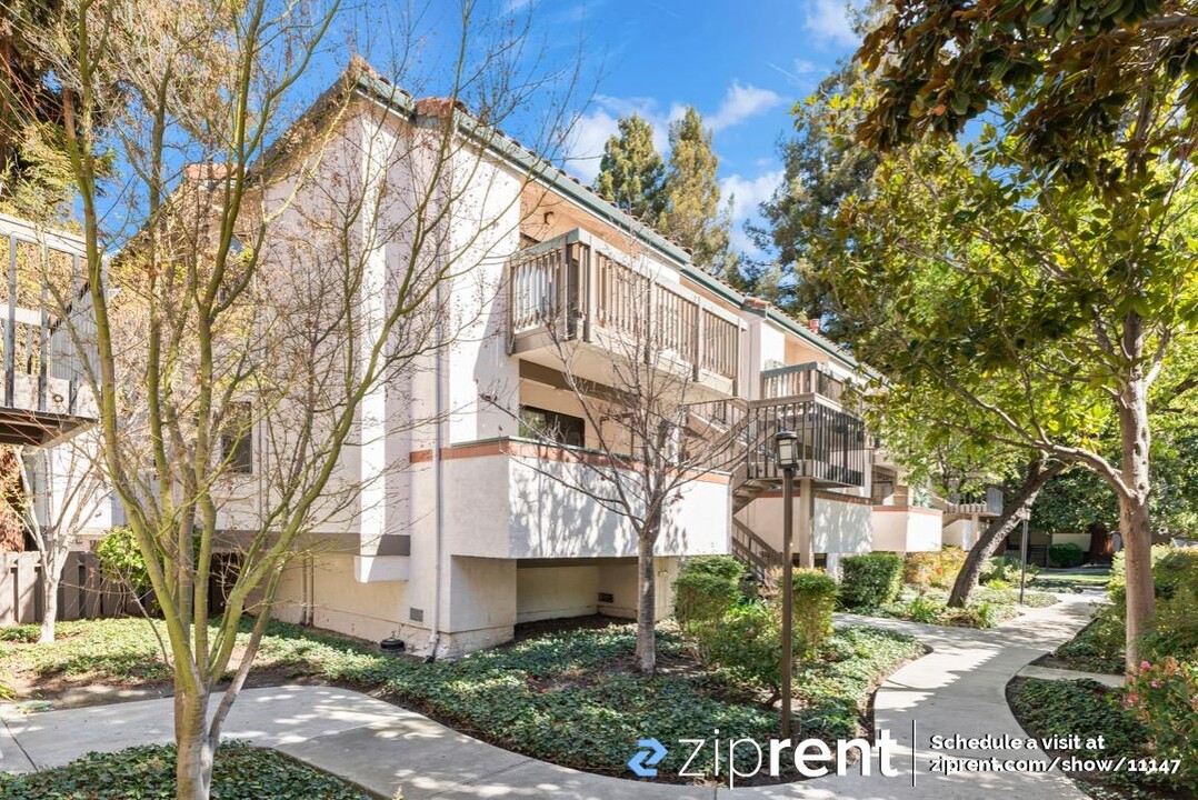 615 San Conrado Terrace-Unit -7 in Sunnyvale, CA - Building Photo