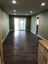 1242 Main St in Sweet Home, OR - Building Photo - Building Photo