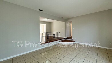 6536 Anvers Blvd S in Jacksonville, FL - Building Photo - Building Photo