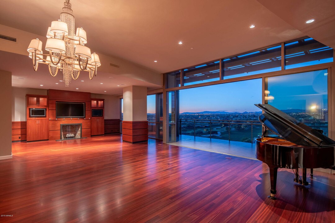 15215 N Kierland Blvd-Unit -934 in Scottsdale, AZ - Building Photo