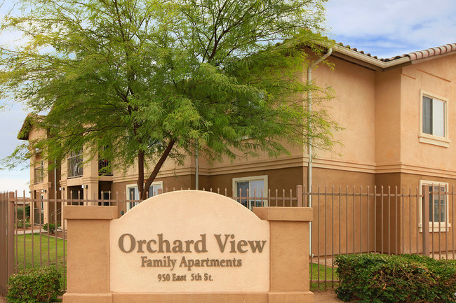 Orchard View in Holtville, CA - Foto de edificio - Building Photo